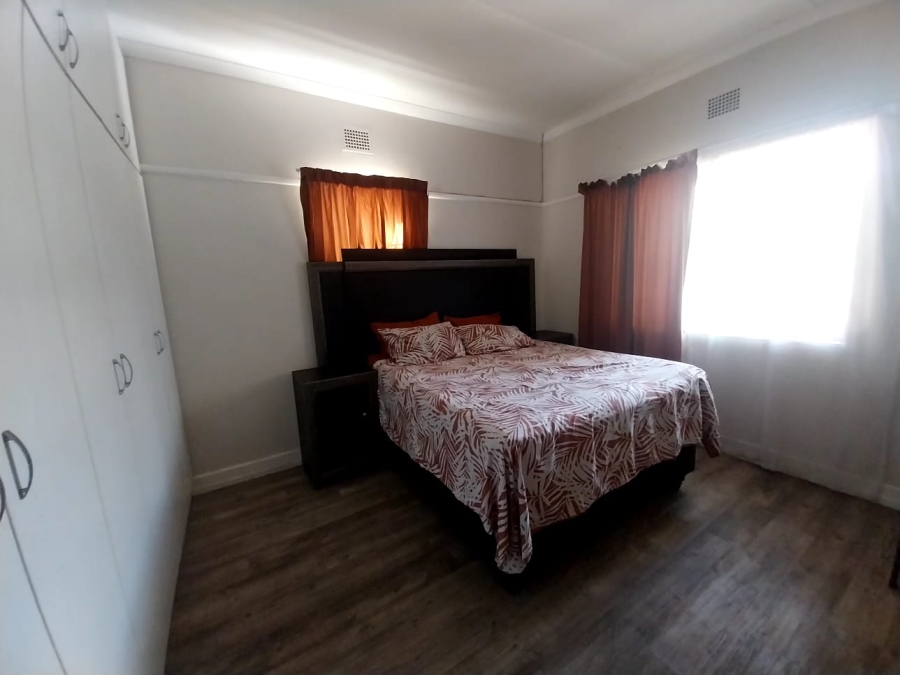 5 Bedroom Property for Sale in Rouxpark Western Cape